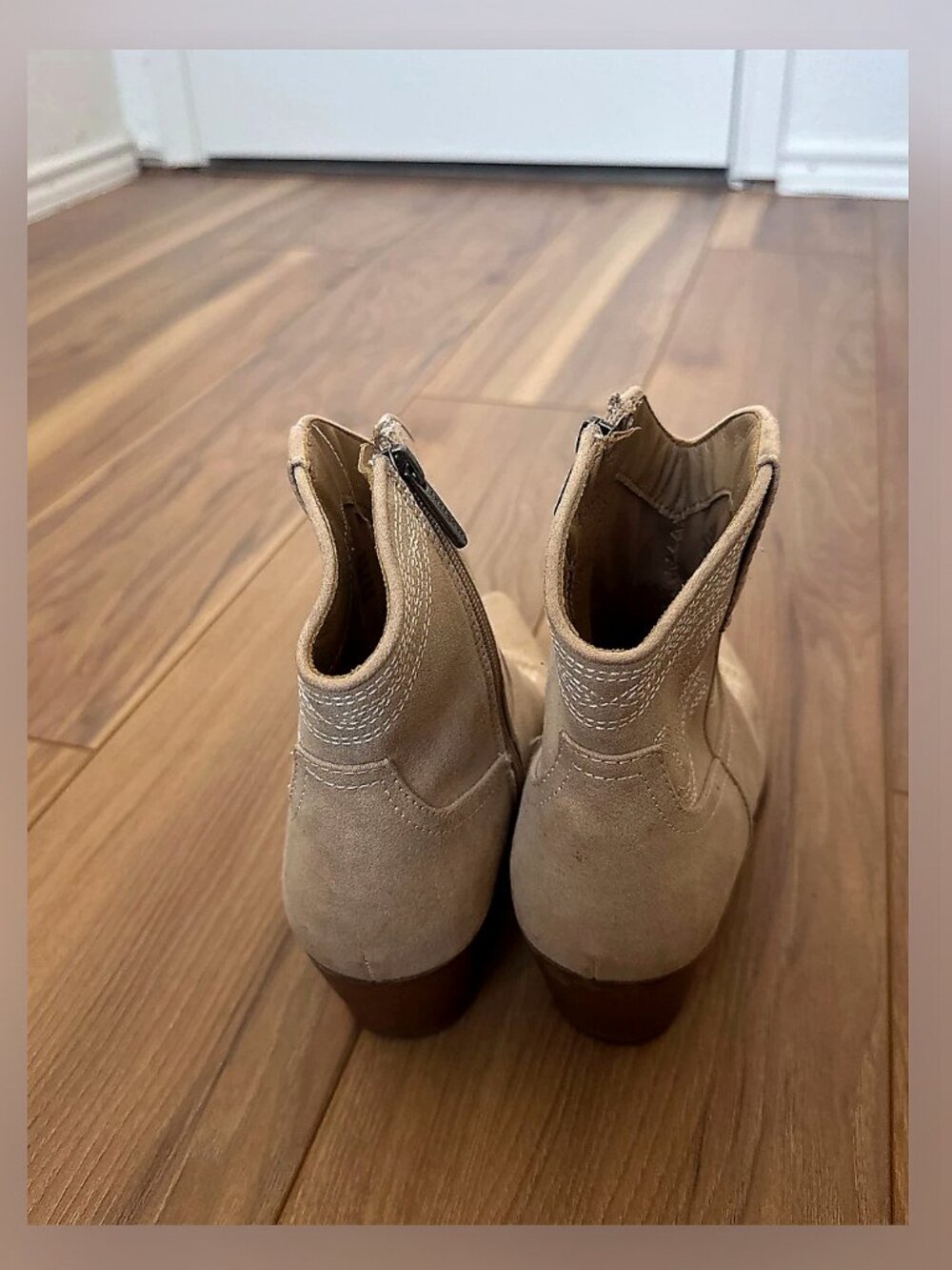 Cowboy boots - Picture 5 of 6